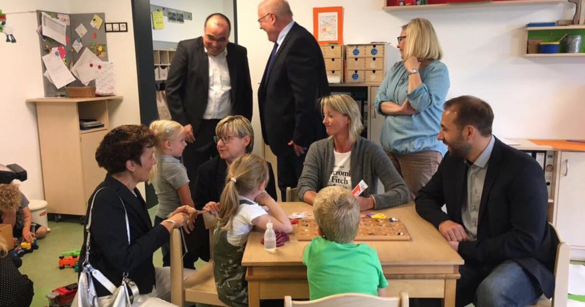 Sabine Tippelt und Frauke Heiligenstadt besuchen Evangelischen